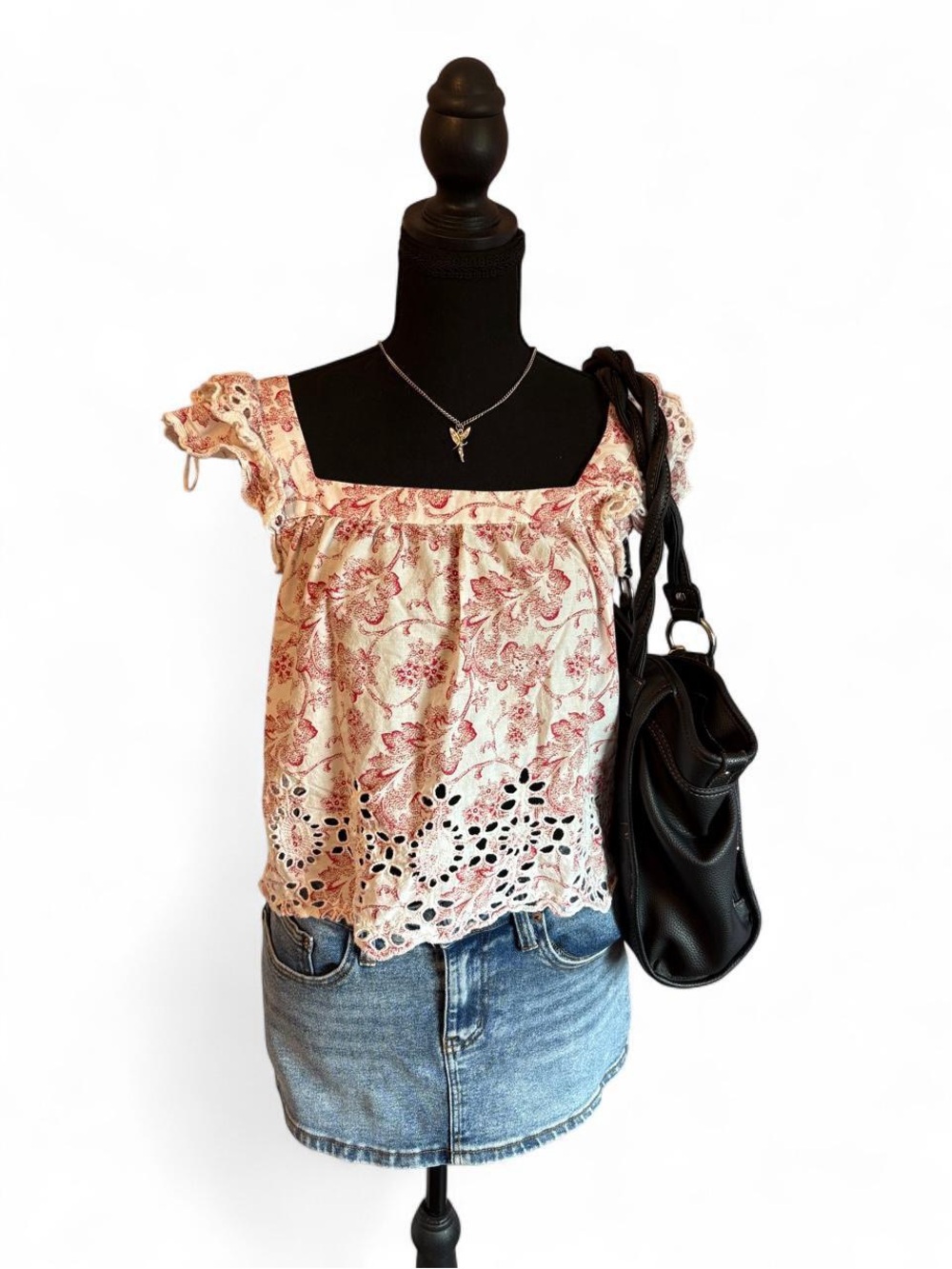 Rachel Ashwell Floral Eyelet Square-Neck Top in Cream and Red, Size Medium